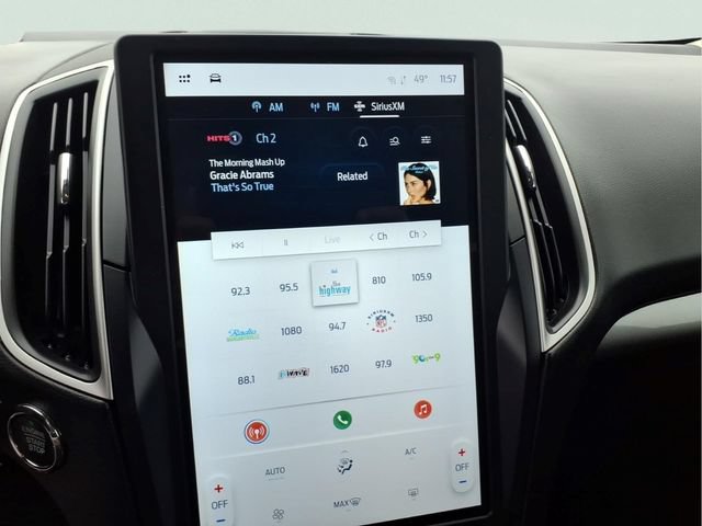 Certified 2024 Ford Edge SE w/ Black Appearance Package AWD/4WD image 16