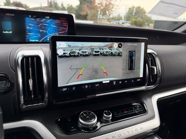 Certified 2025 Ford Expedition Max Platinum w/ Stealth Appearance Package AWD/4WD image 11