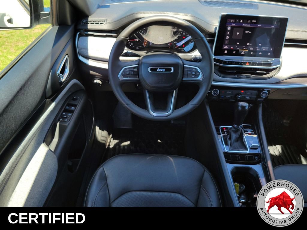 Used 2023 Jeep Compass Latitude AWD/4WD image 19