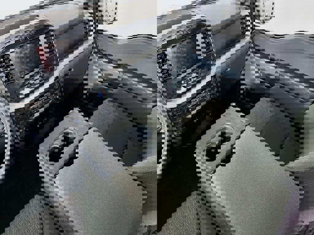 Certified 2023 Ford F150 XLT image 11