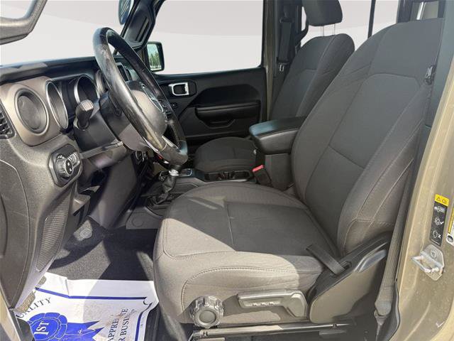 Used 2020 Jeep Gladiator Sport w/ Quick Order Package 24S AWD/4WD image 13