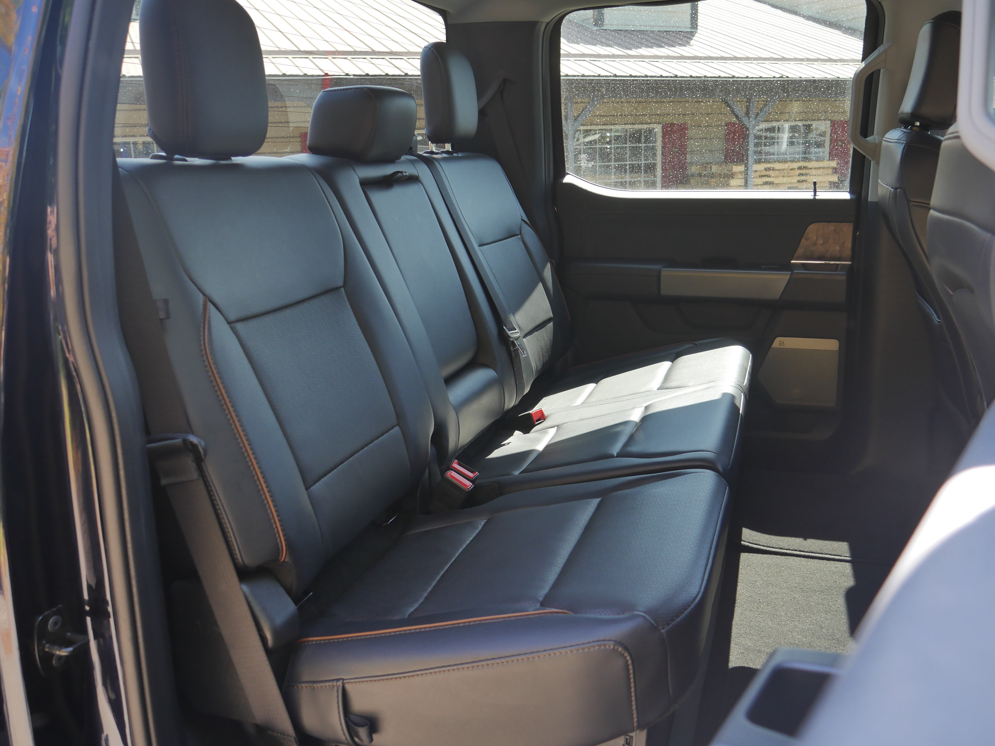 Certified 2025 Ford F350 Lariat w/ Camper Package AWD/4WD image 30