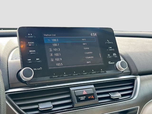 Used 2018 Honda Accord LX image 12