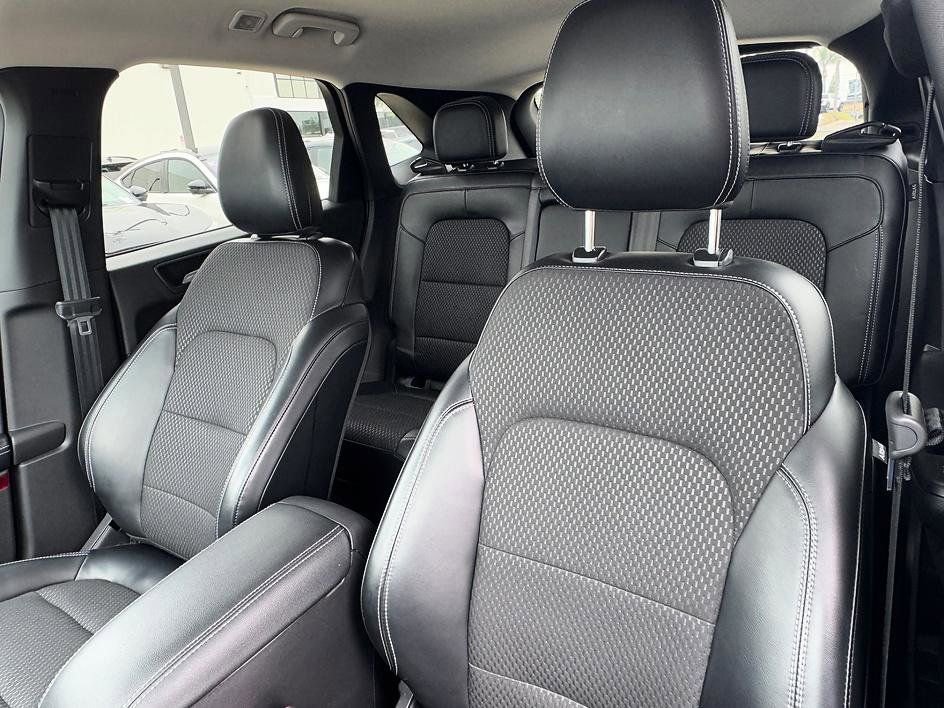 Certified 2023 Ford Escape SE FWD image 22