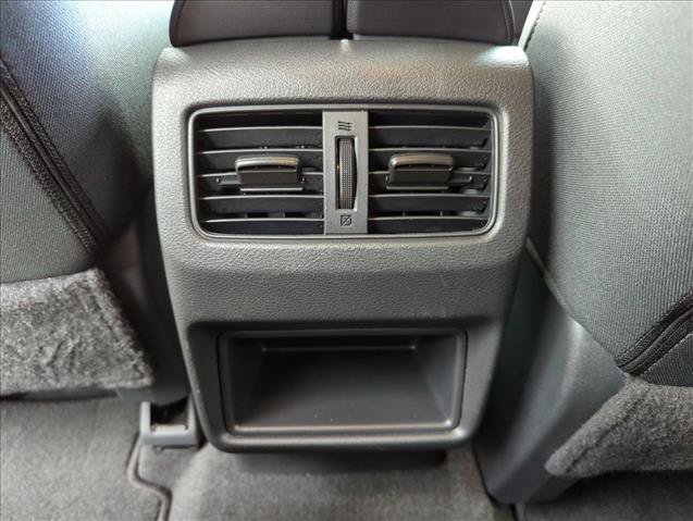 Used 2023 Nissan Rogue S FWD image 16