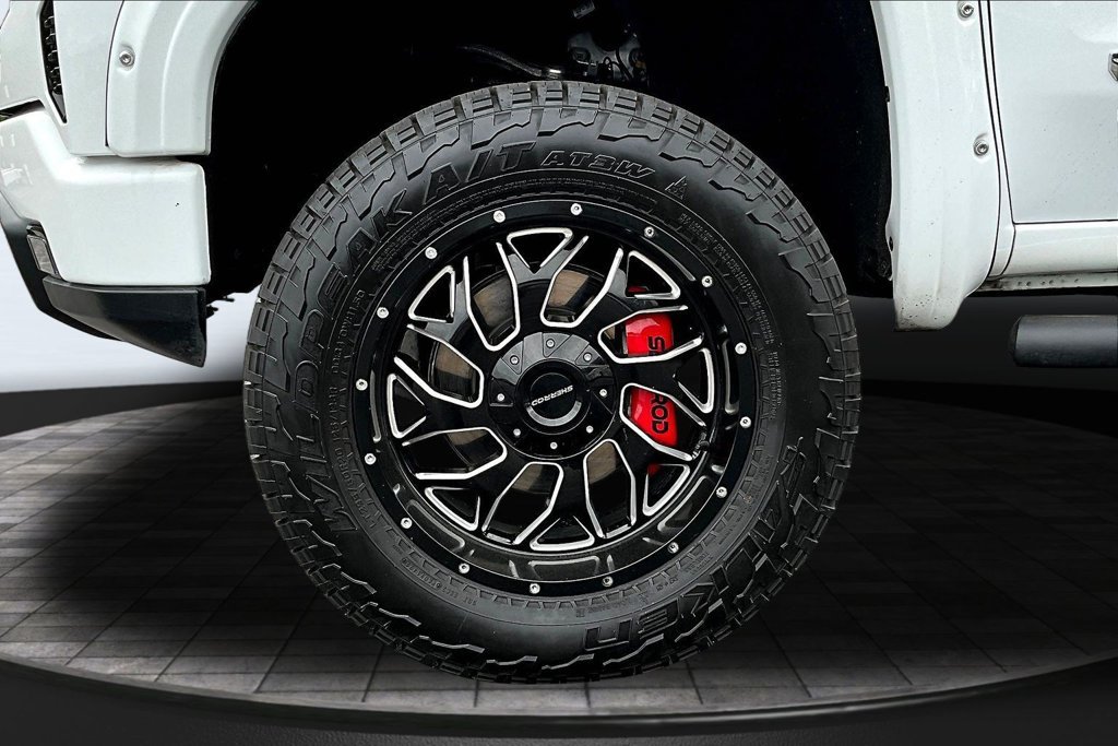 Used 2023 GMC Sierra 1500 Elevation w/ Preferred Package AWD/4WD image 39
