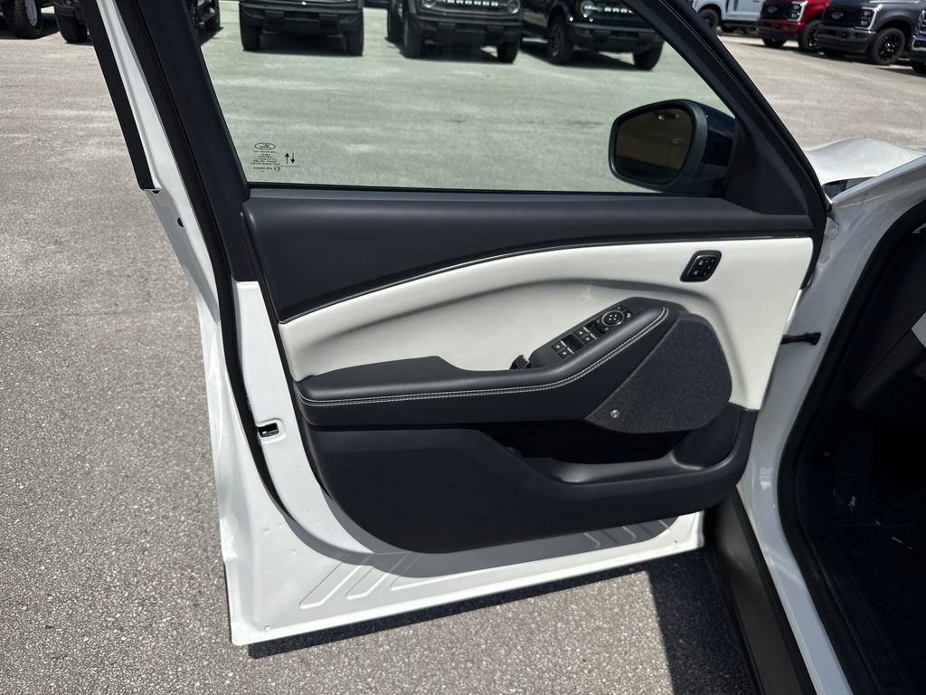 Certified 2025 Ford Mustang Mach-E Premium RWD image 13