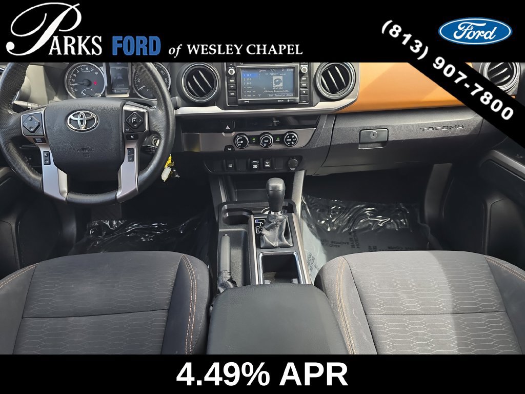 Used 2018 Toyota Tacoma SR5 RWD image 11
