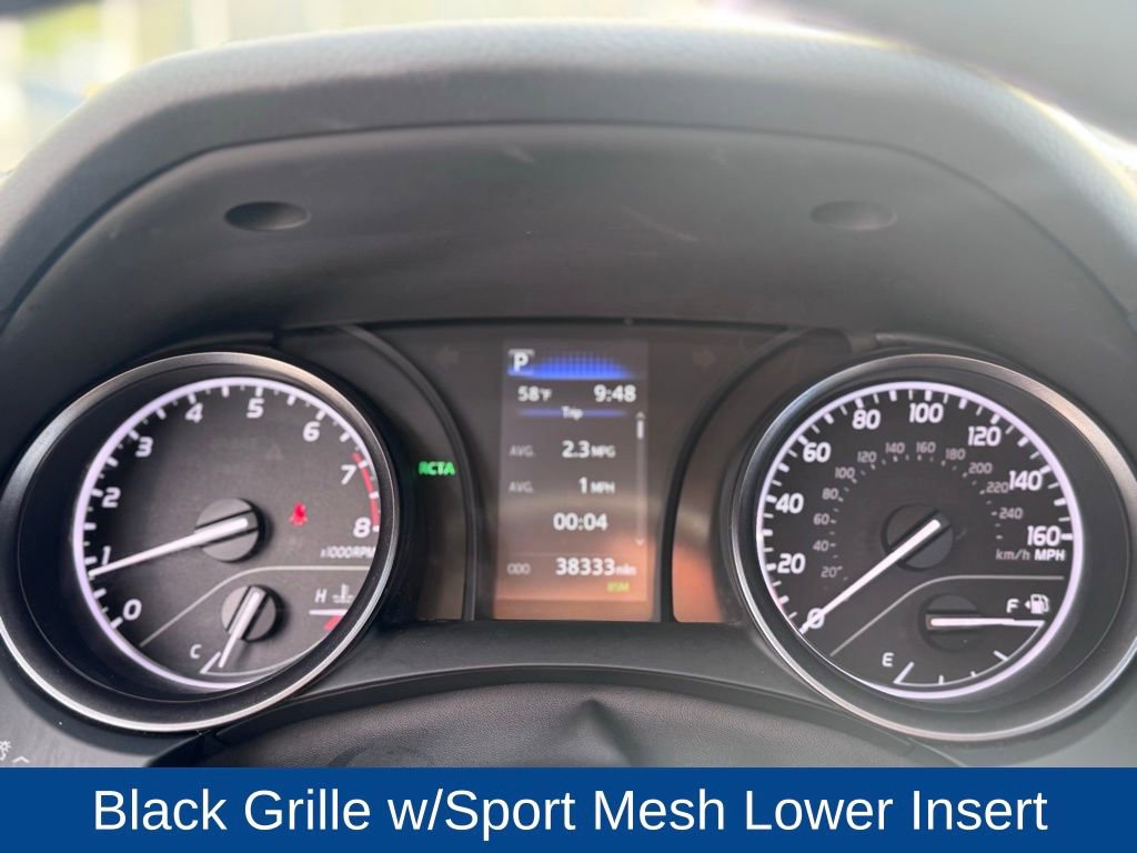 Used 2023 Toyota Camry SE image 14