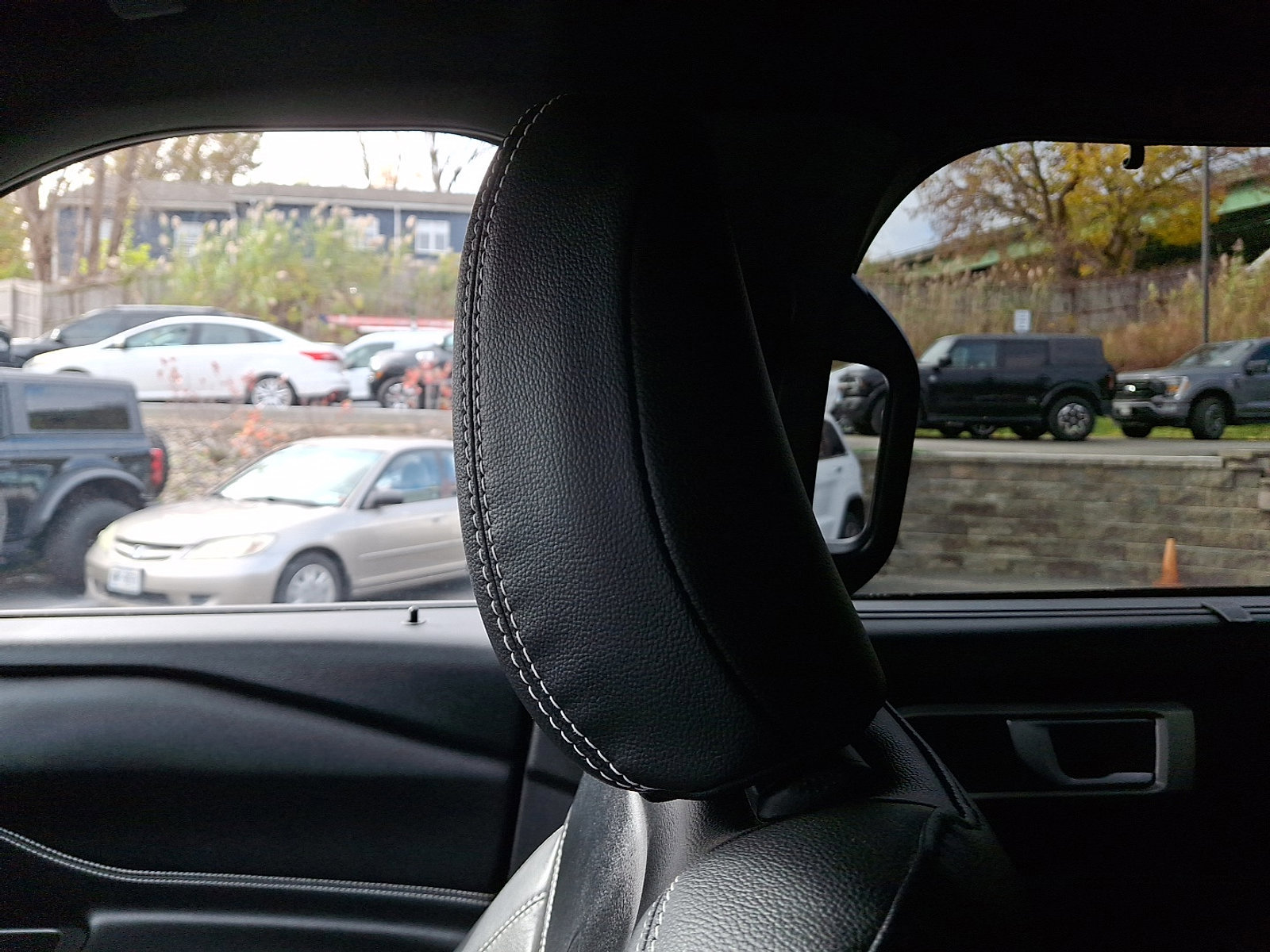 Certified 2023 Ford Explorer ST w/ ST Street Pack image 17