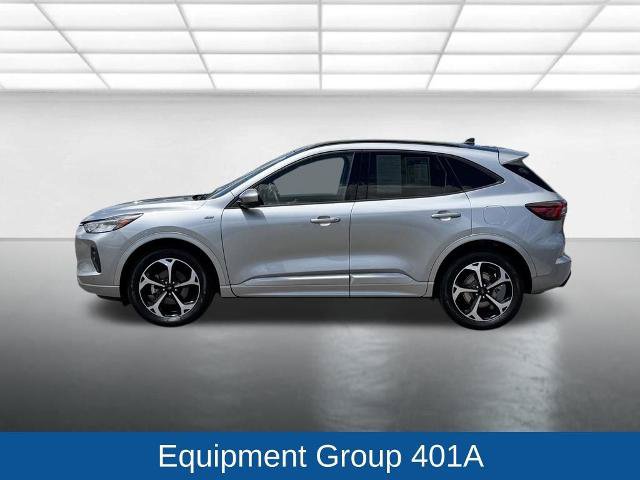 Certified 2023 Ford Escape ST-Line Select w/ Tech Pack #2 AWD/4WD image 9