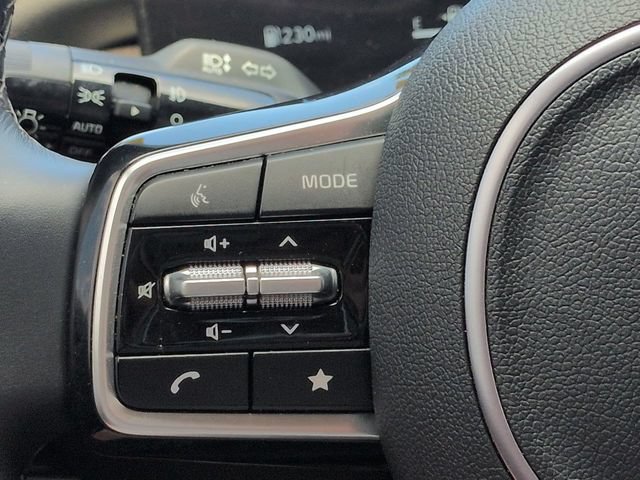 Used 2025 Kia Sorento SX FWD image 26