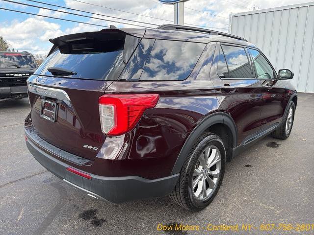 Certified 2022 Ford Explorer XLT w/ Equipment Group 202A AWD/4WD image 6