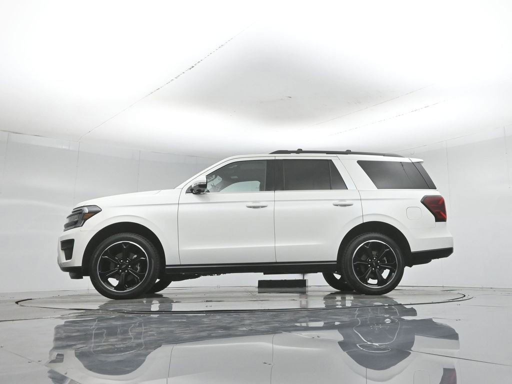 Certified 2023 Ford Expedition Limited AWD/4WD image 8