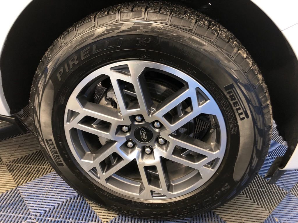 Certified 2025 Ford Expedition Max Active image 32