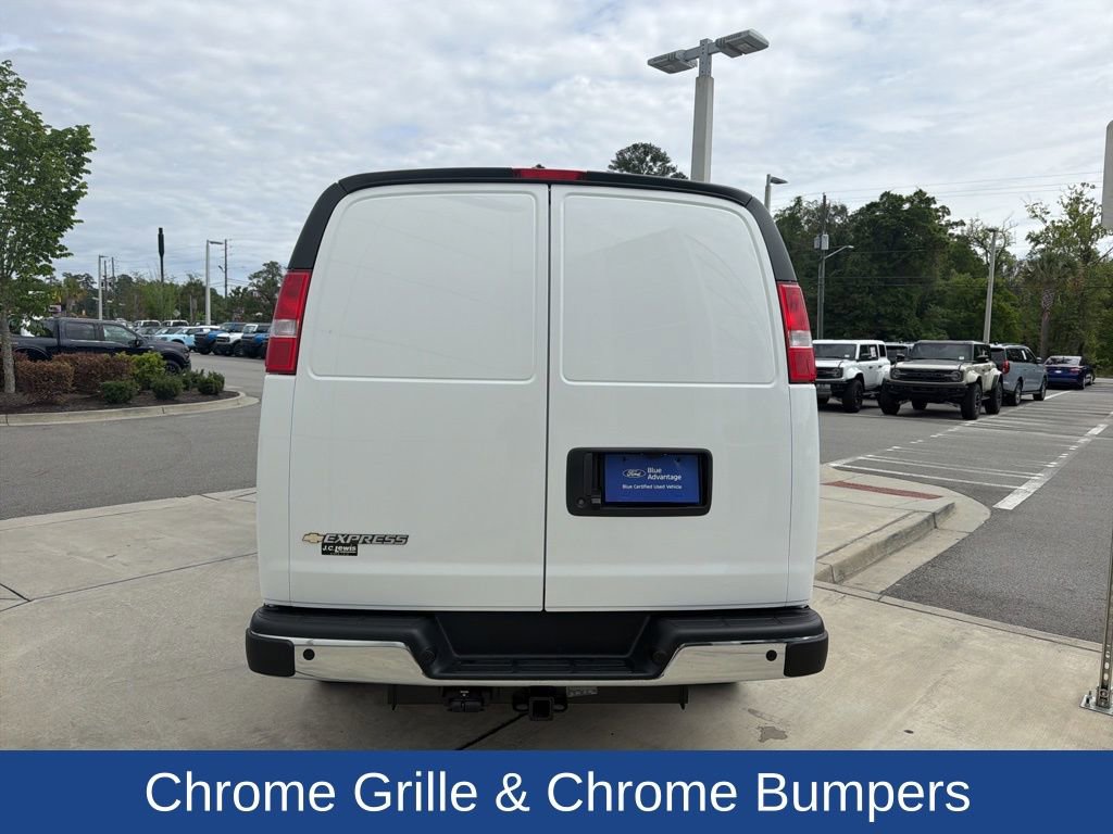 Used 2026 Chevrolet Express 2500 Extended w/ Driver Convenience Package image 6