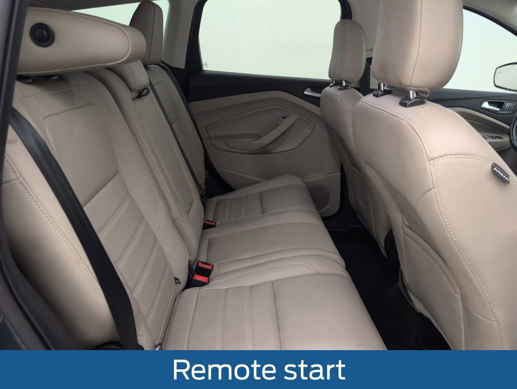 Certified 2019 Ford Escape SEL image 17