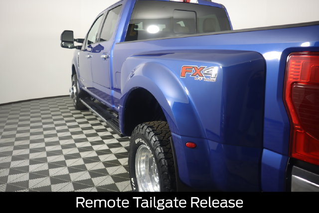 Certified 2022 Ford F350 Lariat w/ Lariat Ultimate Package AWD/4WD image 35