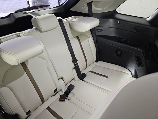 Used 2024 MAZDA CX-90 3.3 Turbo w/ Premium Plus Pkg image 14