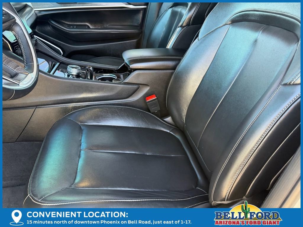 Used 2021 Jeep Grand Cherokee L Limited AWD/4WD image 21