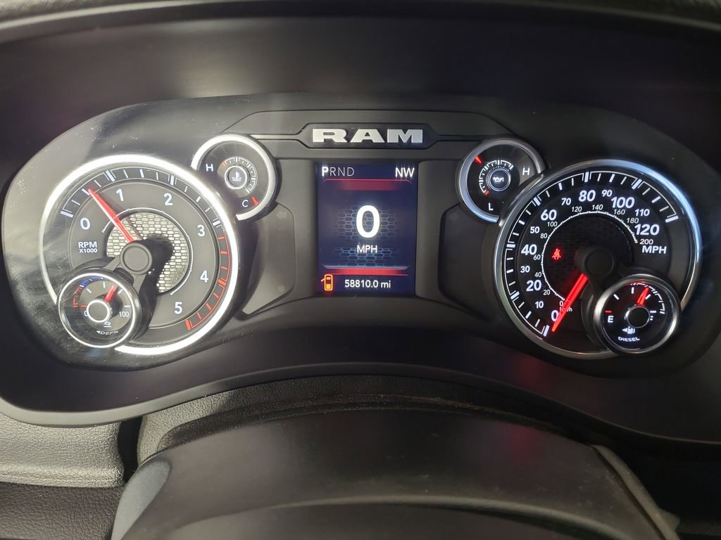 Used 2024 RAM 3500 Tradesman w/ Chrome Appearance Group image 10