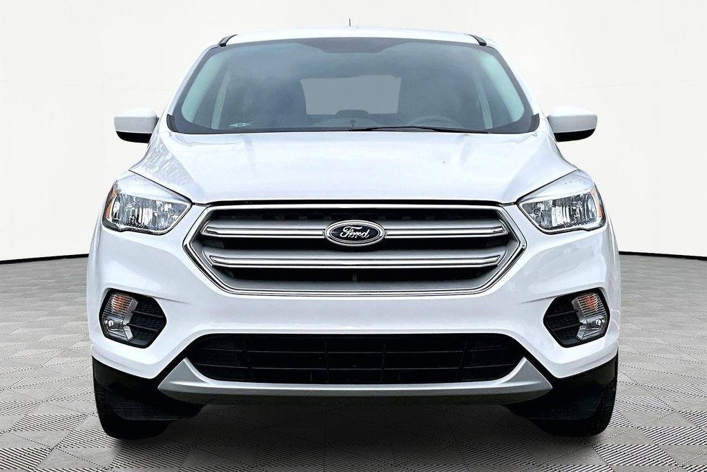 Certified 2019 Ford Escape SE image 6
