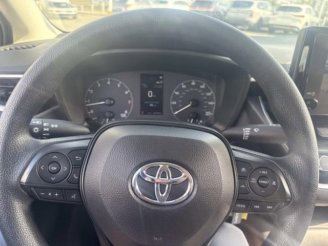Used 2023 Toyota Corolla LE image 26