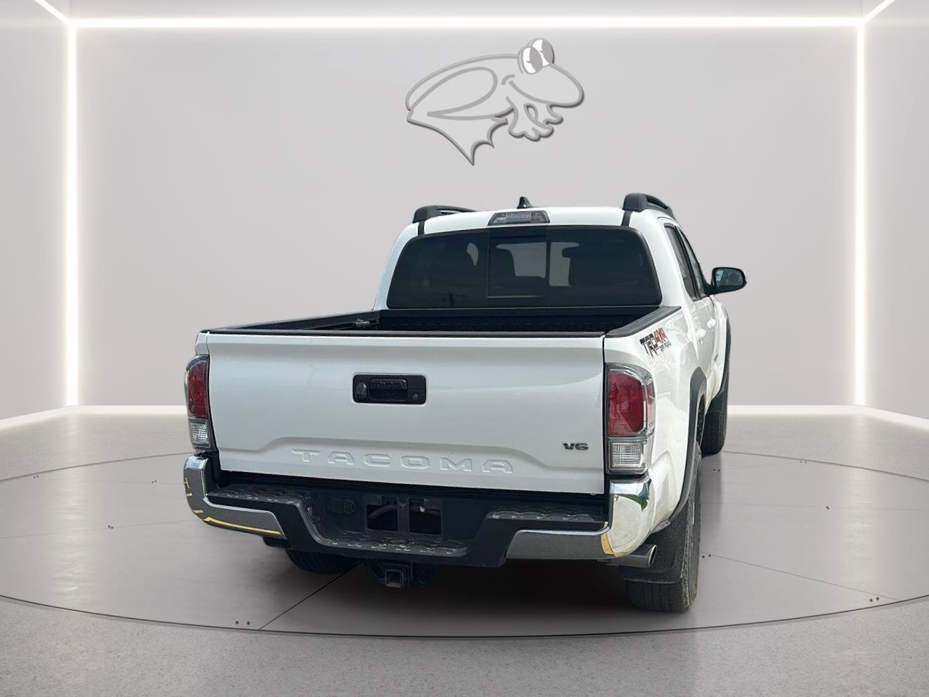 Used 2021 Toyota Tacoma TRD Off-Road AWD/4WD image 8