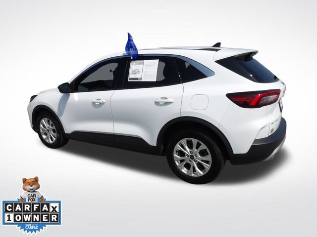 Certified 2023 Ford Escape Active w/ Cold Weather Package FWD image 9