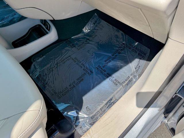 Used 2021 Chrysler Pacifica Touring-L FWD image 21