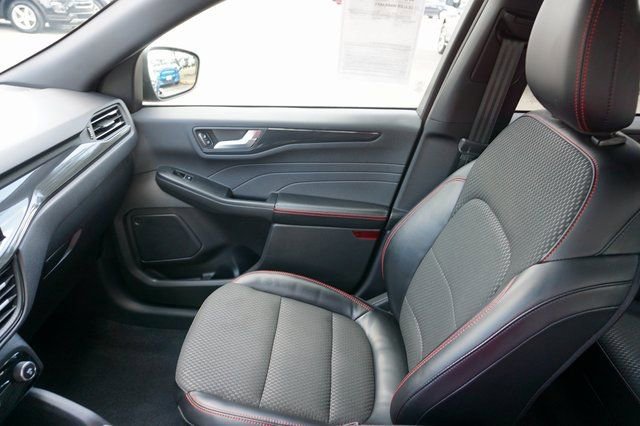 Certified 2023 Ford Escape ST-Line w/ Equipment Group 301A image 27