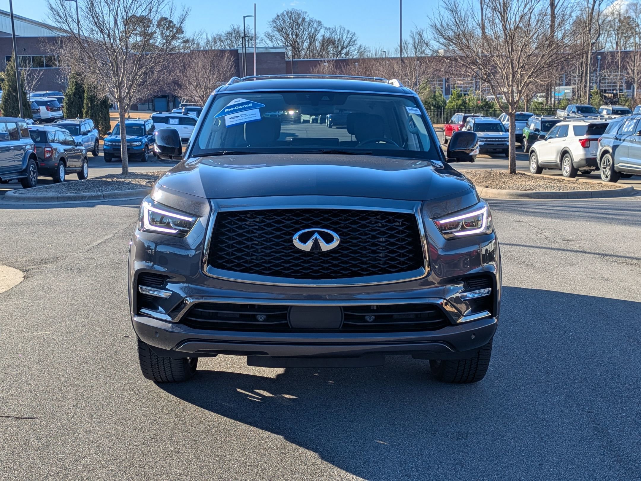 Used 2023 INFINITI QX80 Premium Select w/ Cargo Package image 10
