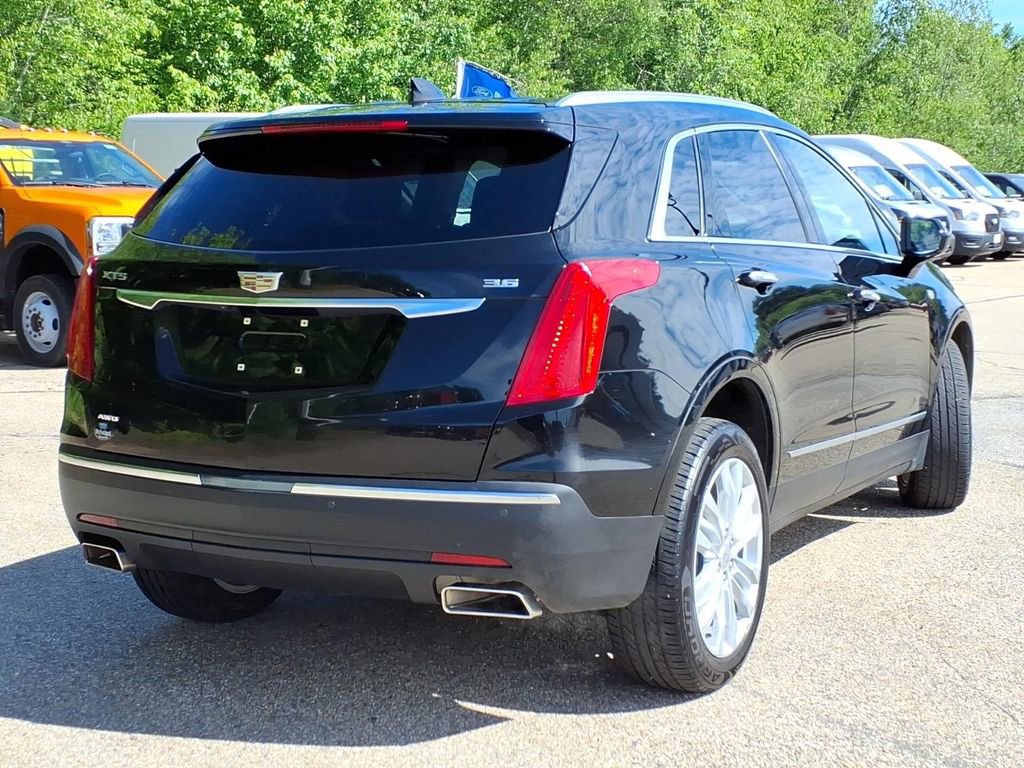 Used 2019 Cadillac XT5 Premium Luxury AWD/4WD image 4