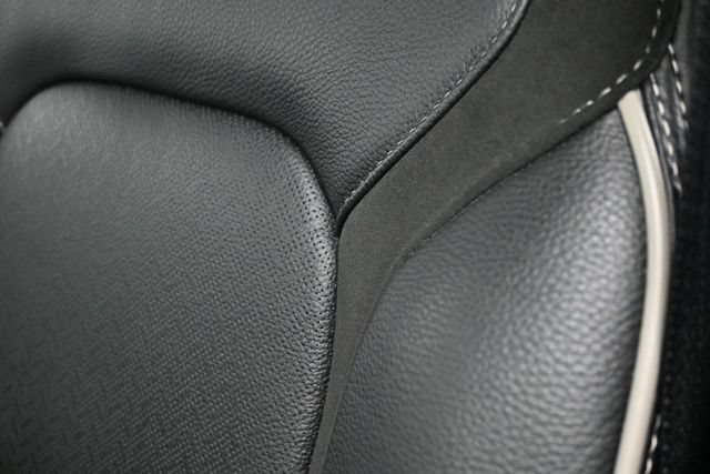 Used 2022 RAM 1500 Laramie AWD/4WD image 13