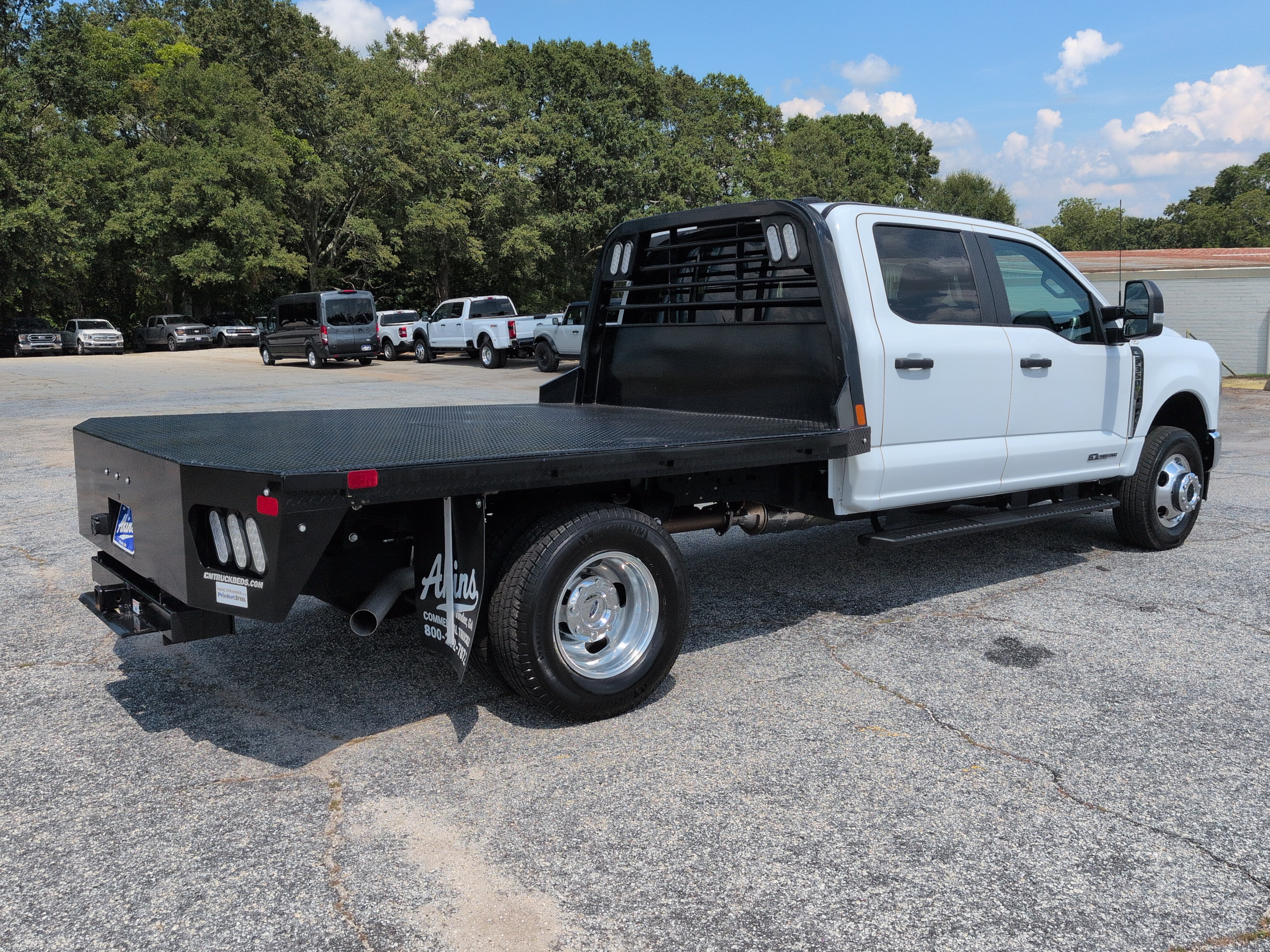 Certified 2025 Ford F350 XL w/ XL Chrome Package AWD/4WD image 3