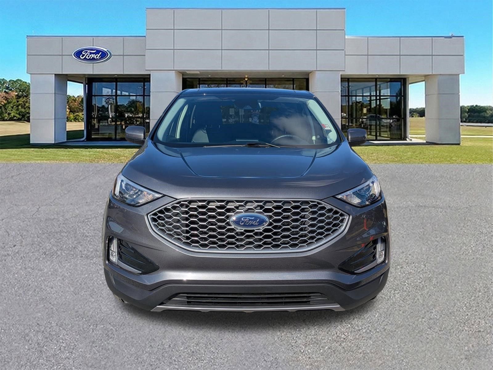 Certified 2023 Ford Edge SEL w/ Convenience Package image 9