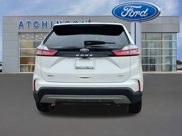 Certified 2022 Ford Edge SEL w/ Convenience Package image 3