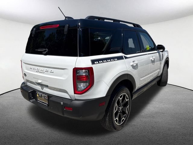 Certified 2025 Ford Bronco Sport Outer Banks w/ Outer Banks Tech Package+ AWD/4WD image 15