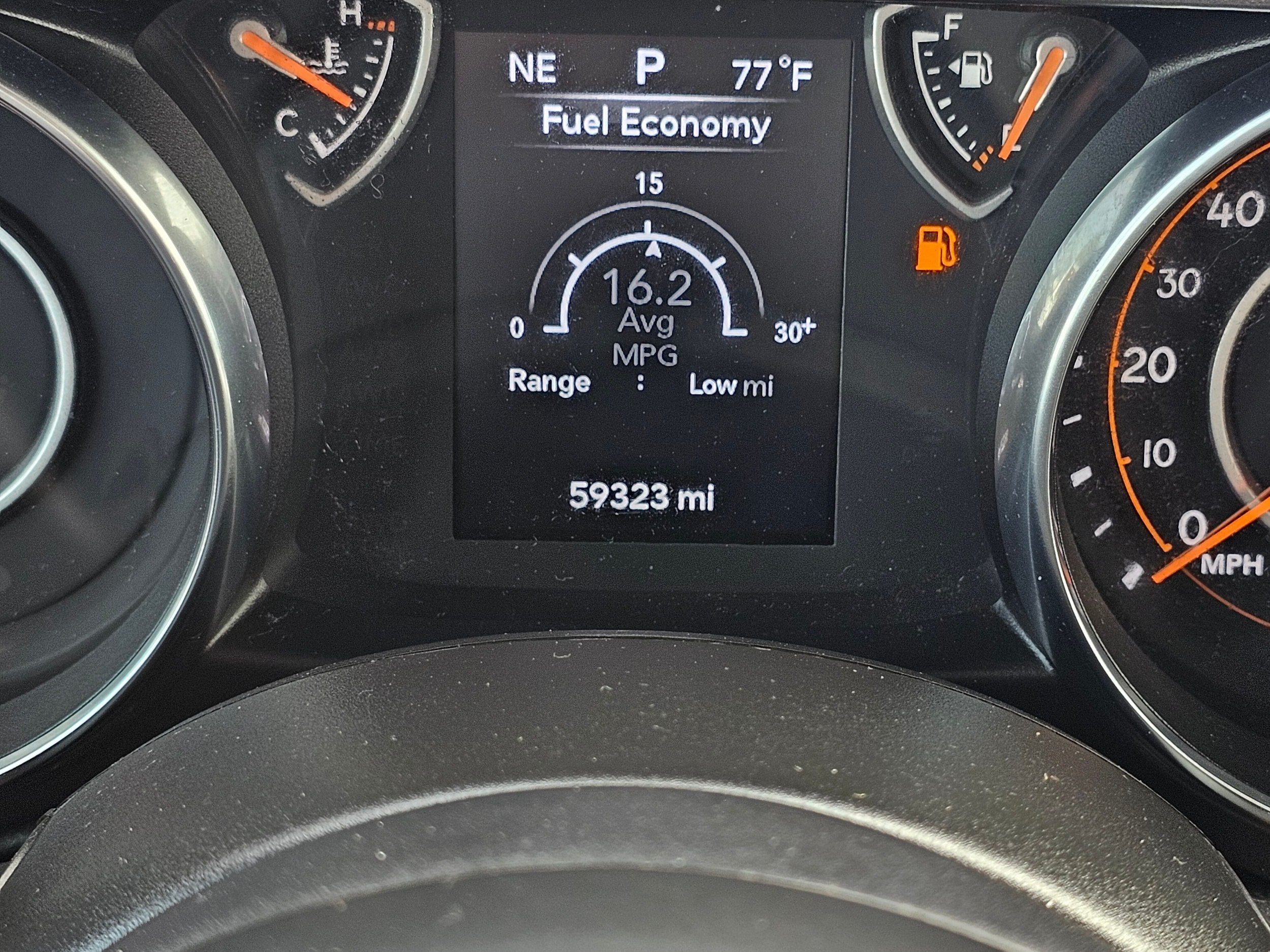 Used 2023 Jeep Gladiator Sport AWD/4WD image 28