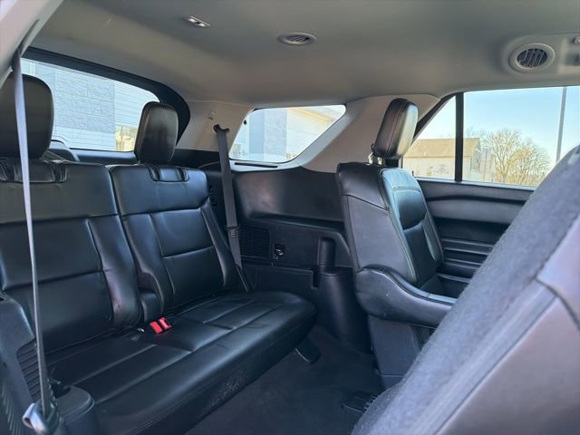 Certified 2022 Ford Explorer XLT w/ Equipment Group 202A image 41