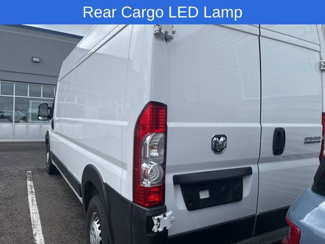Used 2025 RAM ProMaster 2500 w/ Convenience Group FWD image 3