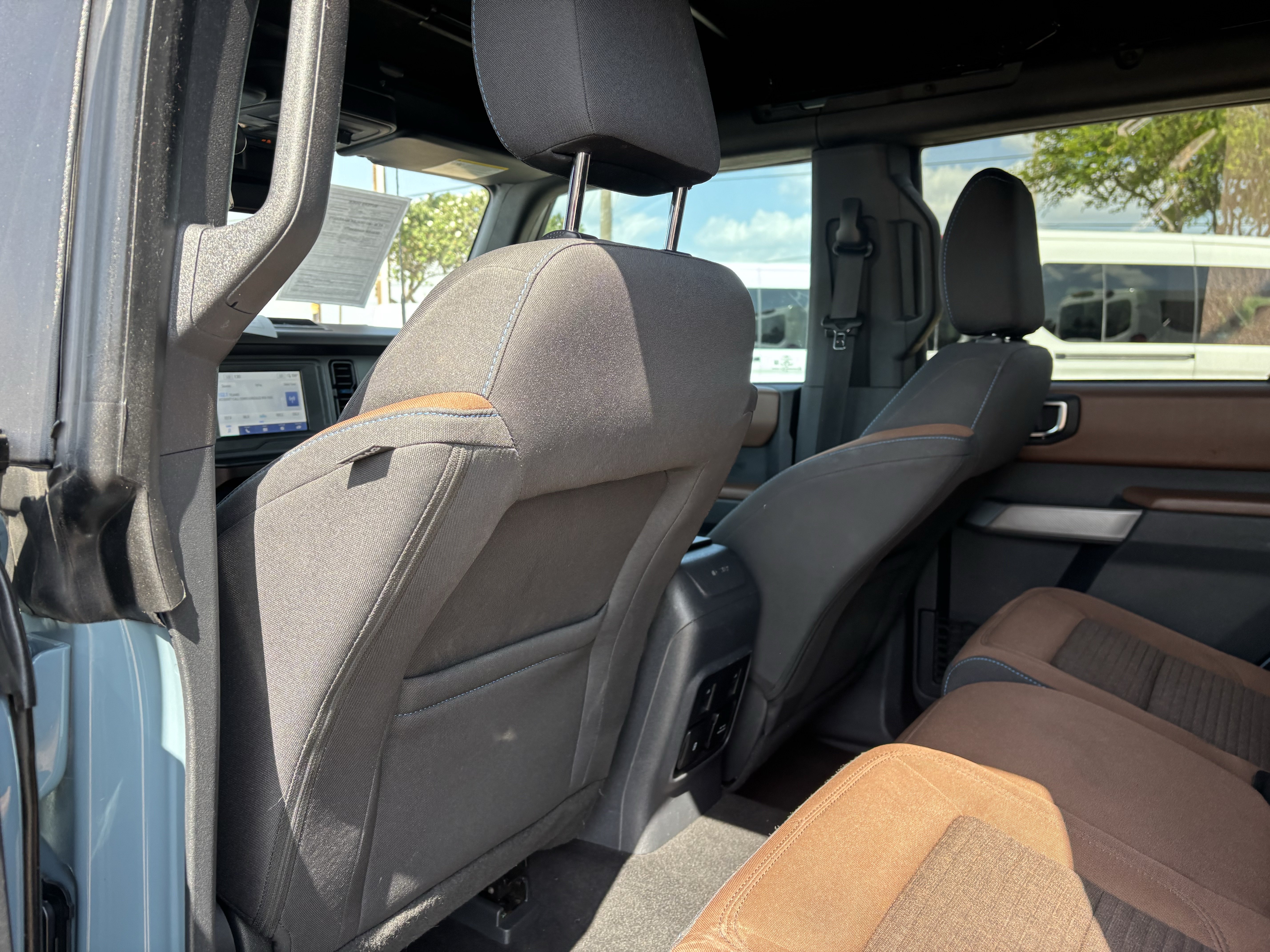 Certified 2022 Ford Bronco Outer Banks AWD/4WD image 17