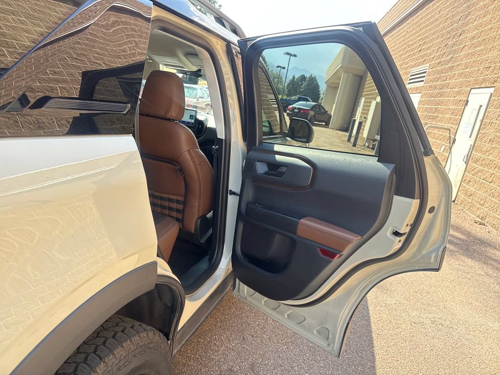 Certified 2024 Ford Bronco Sport Badlands w/ Premium Package AWD/4WD image 25