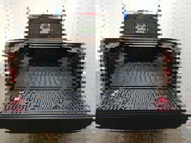 Used 2023 Nissan Frontier PRO-4X w/ Pro Convenience Package image 25