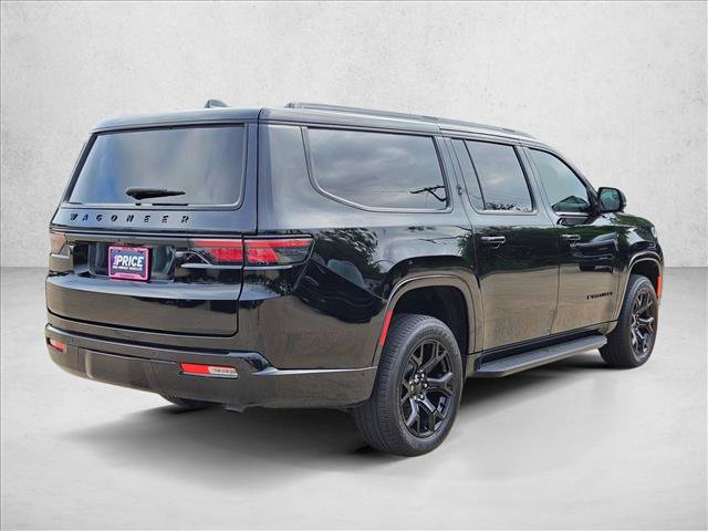 Used 2024 Jeep Wagoneer L Series II w/ Convenience Group I AWD/4WD image 5