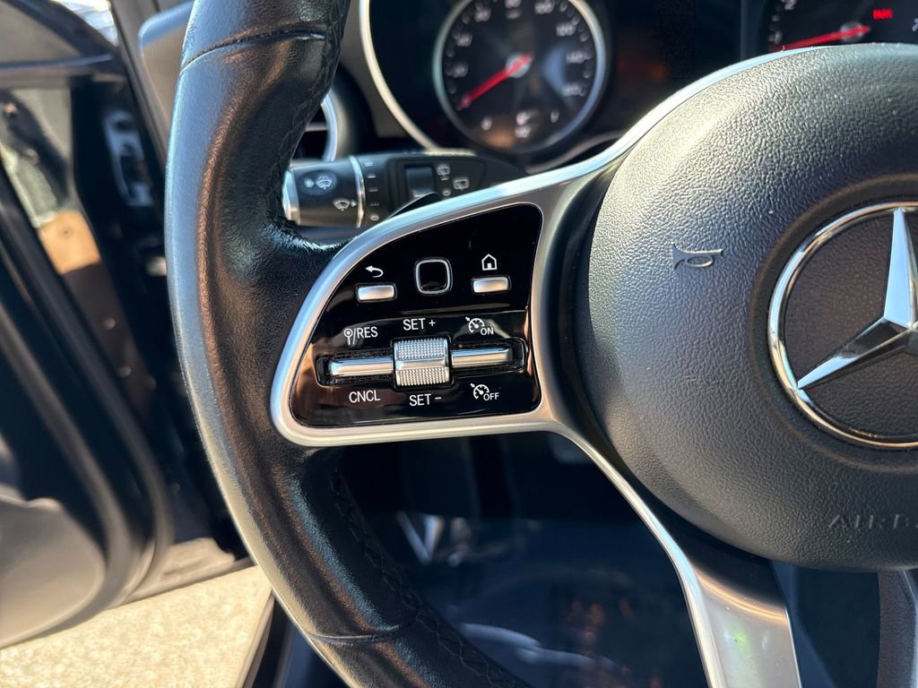 Used 2020 Mercedes-Benz GLC 300 image 14