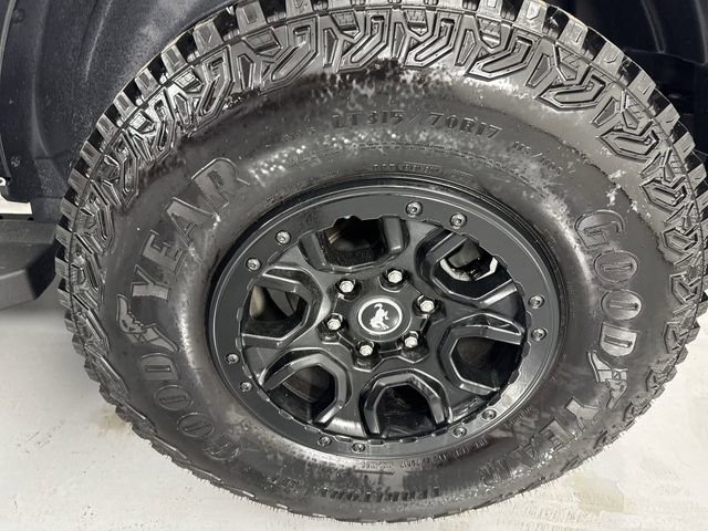 Certified 2024 Ford Bronco Wildtrak AWD/4WD image 5