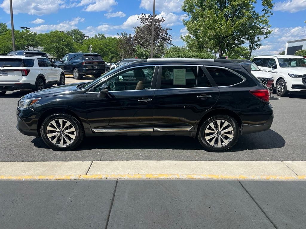 Used 2018 Subaru Outback 2.5i Touring AWD/4WD image 6