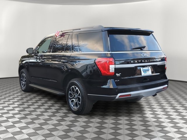 Certified 2024 Ford Expedition XLT image 4