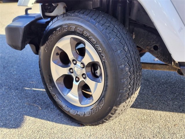 Used 2017 Jeep Wrangler Sahara w/ Dual Top Group image 23